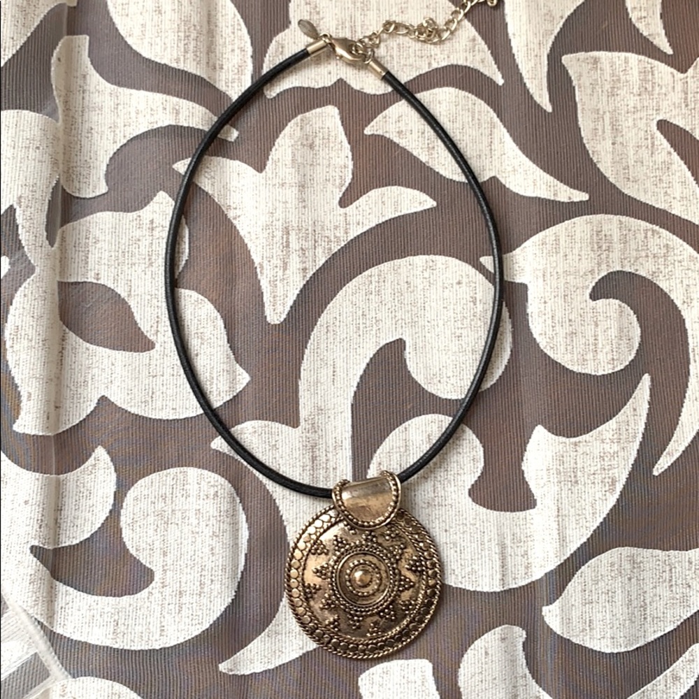 Pendant necklace